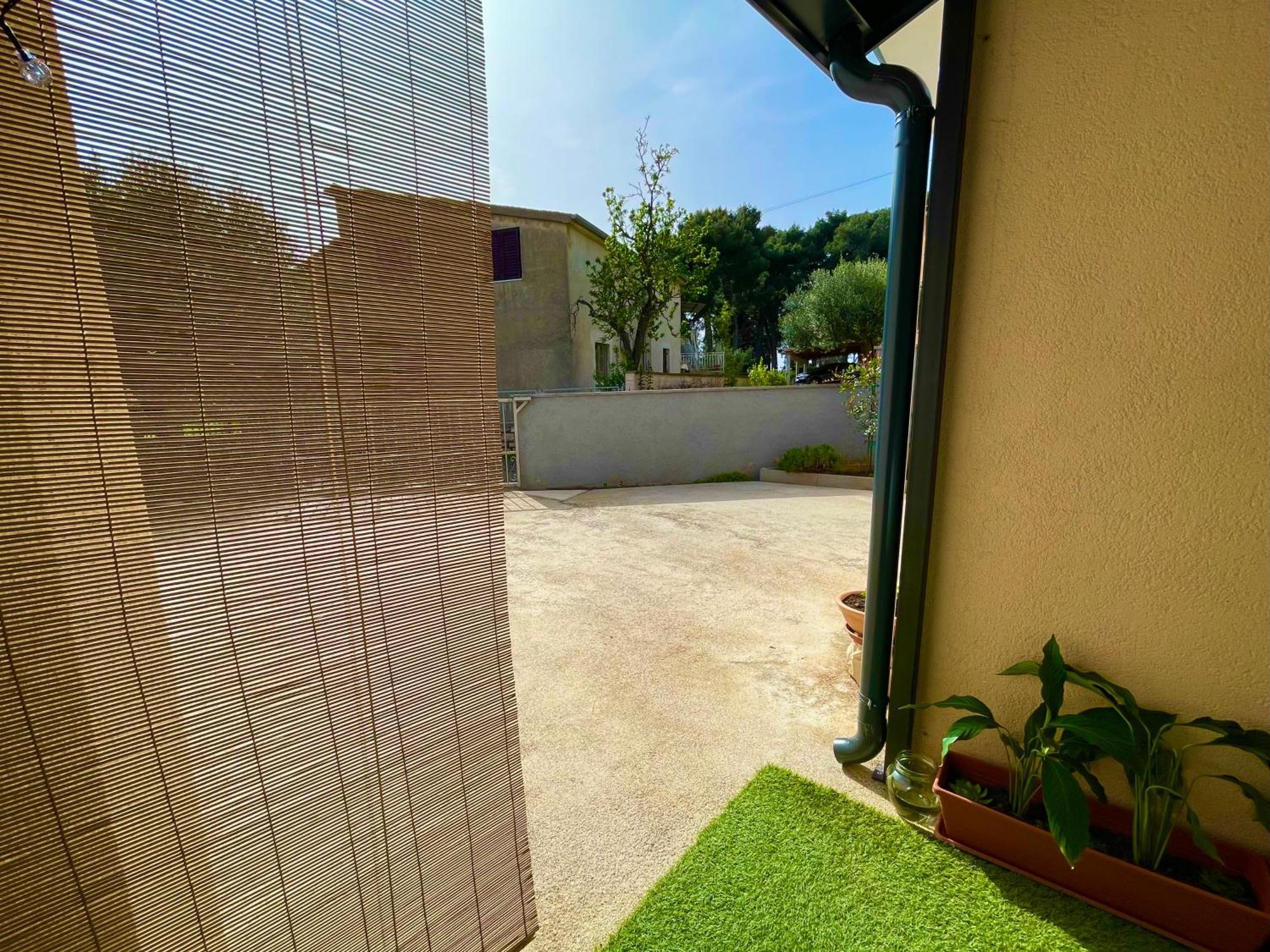 Apartment 29 *